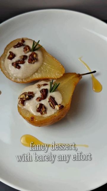 Easy healthy dessert idea you can make at home. This one’s fancy, but barely takes any effort.

These caramelized pears with cinnamon ricotta are warm, creamy and lightly sweet without needing anything heavy. Perfect if you want a simple dessert made with real ingredients that still feels elevated.

✨Recipe link in bio

#healthydessertideas #easyrecipe #healthyfoods #dessertrecipe