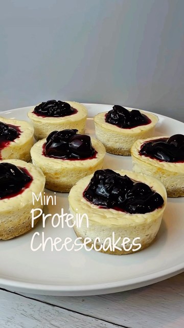 Everything you love about cheesecake, made with simple ingredients and baked into the perfect single serve dessert.
Creamy cottage cheese, a touch of cream cheese and an easy oat crust give these that classic cheesecake texture. Top them with a homemade cherry compote and you’ve got an easy dessert that’s perfect for meal prep or satisfying a sweet craving that adds 10g of protein each.
Oat Crust
• 3/4 cup rolled oats, blended
• 1 -2 tbsp melted grass-fed butter ( I start small)
• 1 tbsp monk fruit sweetener
• Pinch of salt
Mix and press into 6 lined muffin cups. Bake 350°F 6-8 min, then reduce heat to 325°F.
Filling
• 1 cup cottage cheese ( I use 2%)
• 1/2 cup low fat cream cheese
• 2 eggs
• 1/4 cup monk fruit sweetener
• 1 1/2 tsp vanilla extract
• 1 1/2 tsp lemon juice
• 1 1/4 tsp arrowroot powder (or you can use cornstarch)
Blend until smooth. Pour over the crusts and bake for 20-22 minutes, until the edges are set and the centers still have a slight jiggle. Cool then chill for at least 4 hours.
Cherry Compote
• 1 cup frozen cherries
• 1 tbsp monk fruit sweetener
• 1 tsp lemon juice
• 3/4 tsp arrowroot + 1 tbsp water
Simmer until the cherries soften, stir in the slurry and cook until thickened. Spoon over the chilled cheesecakes.
#healthydesserts #easyrecipes #cheesecake #dessert #cottagecheese