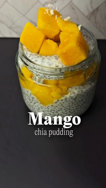 This chia pudding is a family favorite 💛
This mango chia jar is layered, creamy and actually balanced. Protein on the outside. Real fruit in the middle. It hits like dessert but works as breakfast. And let’s not forget that tropical vibe that’s screaming for summer☀️

Bottom + top layer
• 1/2 cup unsweetened coconut milk (or almond)
• 1/2 cup plain Greek yogurt (you can use coconut as well)
• 2 tbsp chia seeds
• 1-2 tsp honey or monk fruit
• Pinch salt

Whisk. Let sit 5–10 minutes. Stir again. Chill overnight.

Middle mango layer
• 1 cup frozen mango
• Splash almond milk (just enough to blend)

Blend until smooth and thick like sorbet.

Layer chia. Mango. Chia again.

You get protein from the yogurt, fiber from the chia, real fruit carbs from the mango. It’s balanced, blood sugar friendly and keeps you full way longer than a plain smoothie. The perfect meal prepped breakfast!

#chiapudding #breakfastideas #mango #healthyrecipes #protein